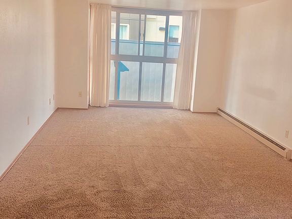 3rd image of 3118 NE 123rd St #36