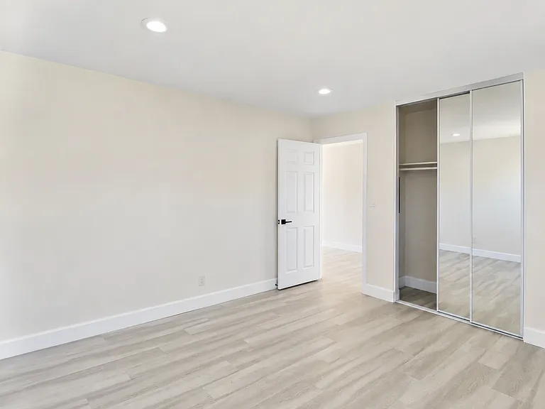 Westgate Apartments in Linda Vista — Photo 24