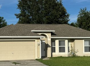 1020 Wilmington Dr, Deltona, FL 32725