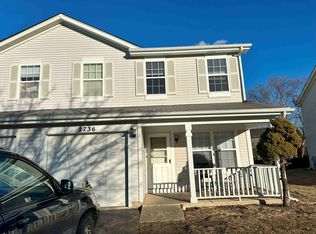 2736 Cedar Glade Rd, Naperville, IL 60564