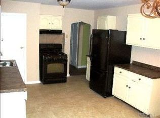 623 Madison Ave, W Hempstead, NY 11552
