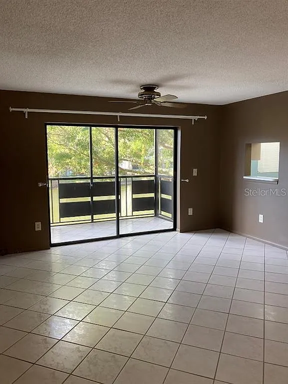 2 bed, 2.0 bath, 1100 sqft, $1,750 — Photo 4