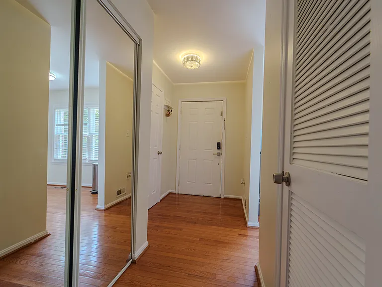 3362 Ladino Ct — Photo 2