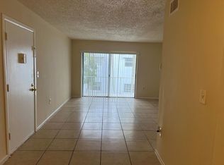 411 Executive Center Dr APT 215, West Palm Beach, FL 33401