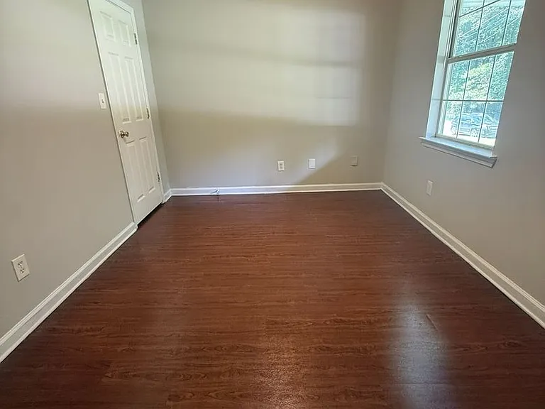 9119 Ford St SW — Photo 12