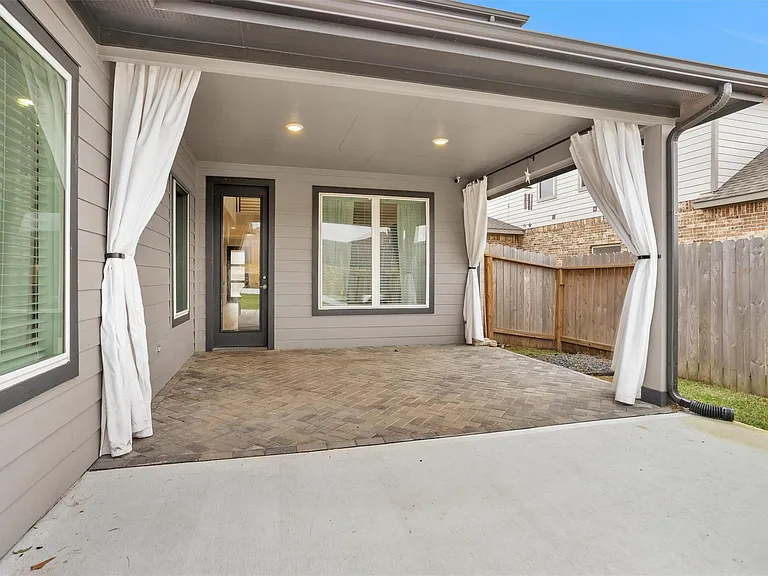 14217 Savage River Ln — Photo 42