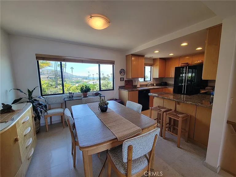 53 Blue Lagoon — Photo 12