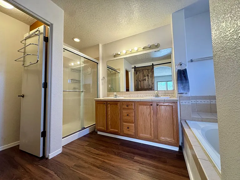 10408 Toscana St NW — Photo 9