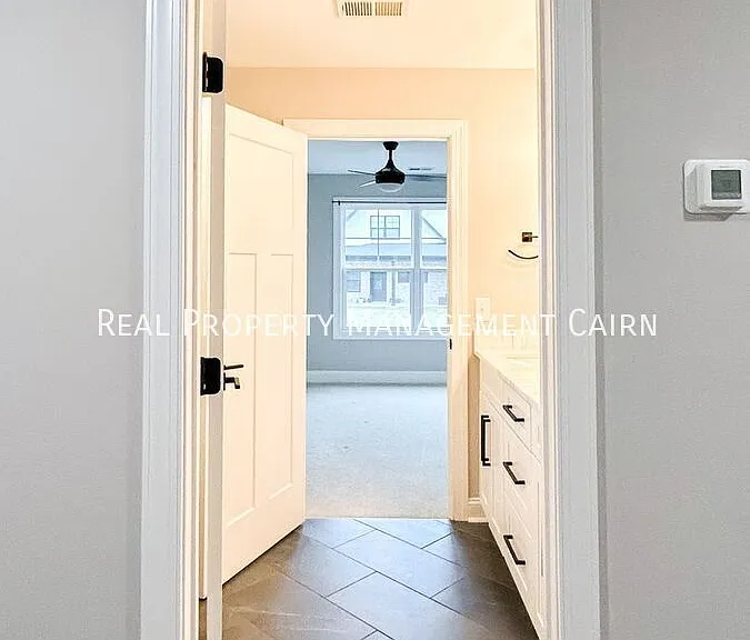 1009 Easton Ct — Photo 21