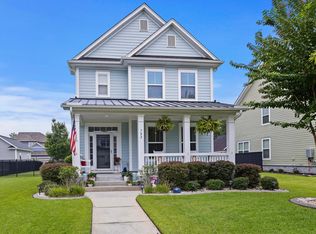 702 Quintan St, Summerville, SC 29486