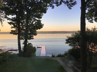 465 Outing St, Williams Bay, WI 53191