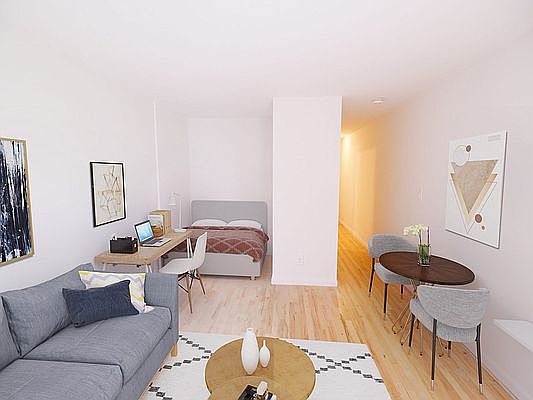 2nd image of 516 E 86th St APT 5A