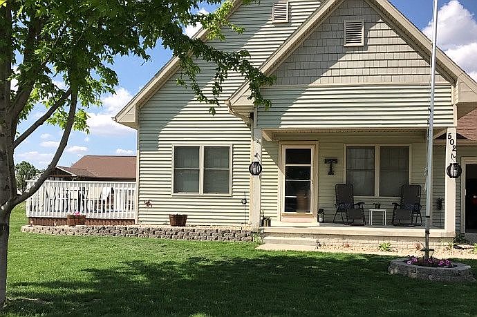 1st image of 502 W Central Ave