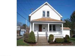 114 4th Dr SE, New Philadelphia, OH