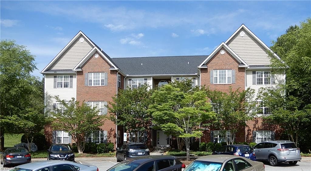 6901 Hanesbrook Cir APT 201, Clemmons, NC 27012 Zillow
