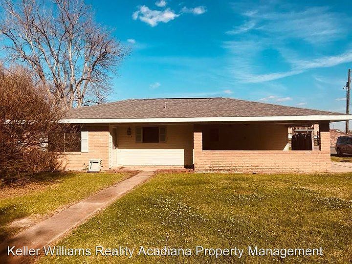 1st image of 113 Leahy Dr