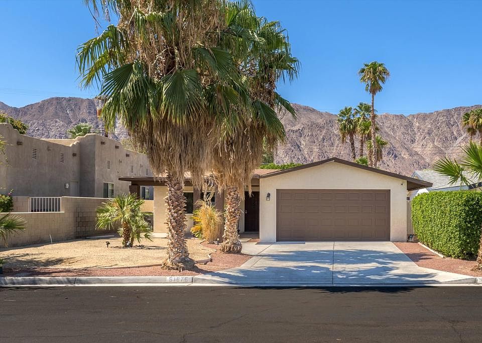 1st image of 51675 Avenida Navarro