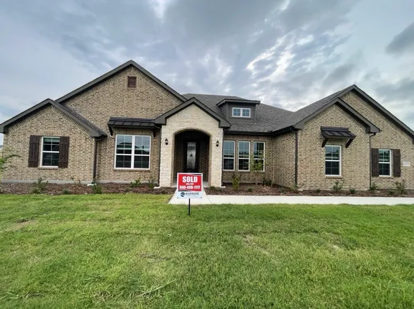 4237 Sanger Meadow Dr, Sanger, TX 76266