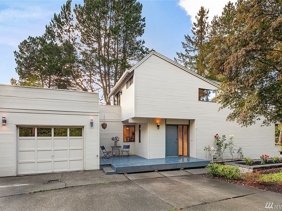 1st image of 2707 64th Ave SE
