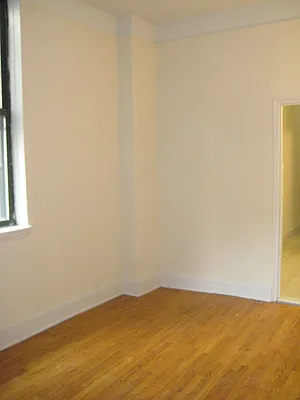 Rented by Magnone Real Estate | media 23