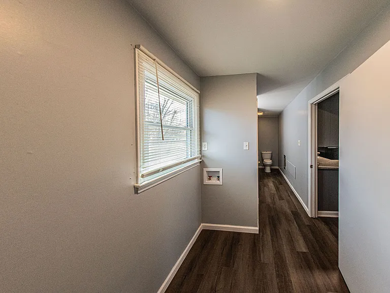 120 Lake Dr #4 — Photo 15