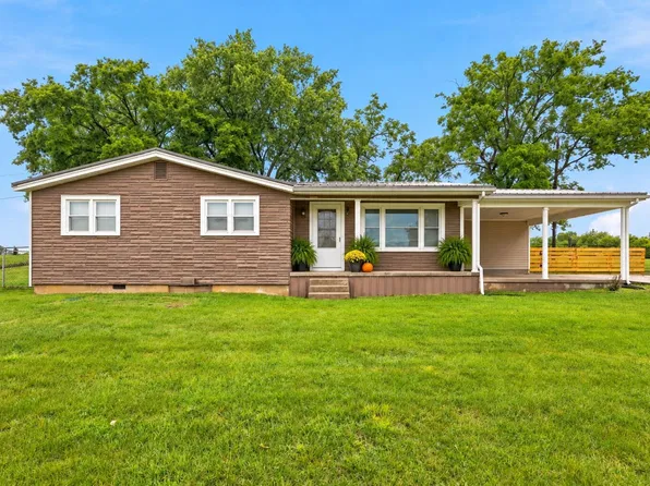 198 Hilltop Dr, Winchester, KY 40391