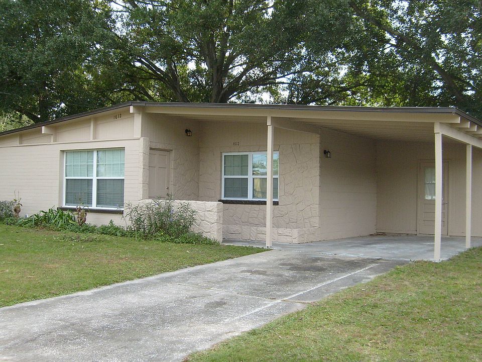 1st image of 1612 Carnegie Cir