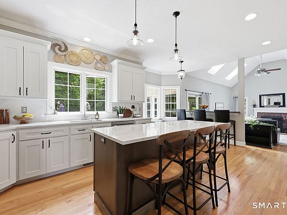 2nd image of 169 Wildwood Road