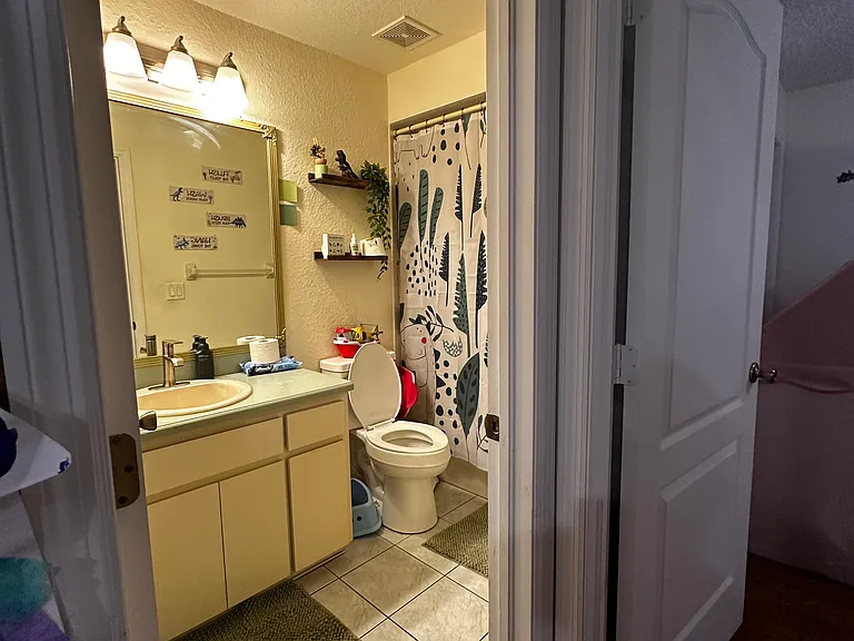 6476 Larry Ave — Photo 10