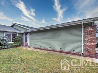 406 Genista Plz, Monroe, NJ 08831