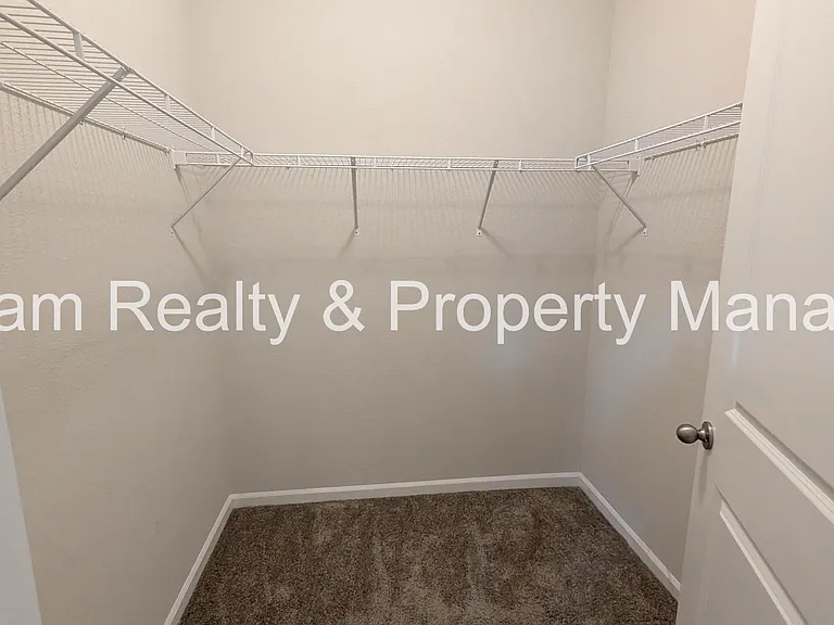 100 Golden Fern Dr — Photo 21