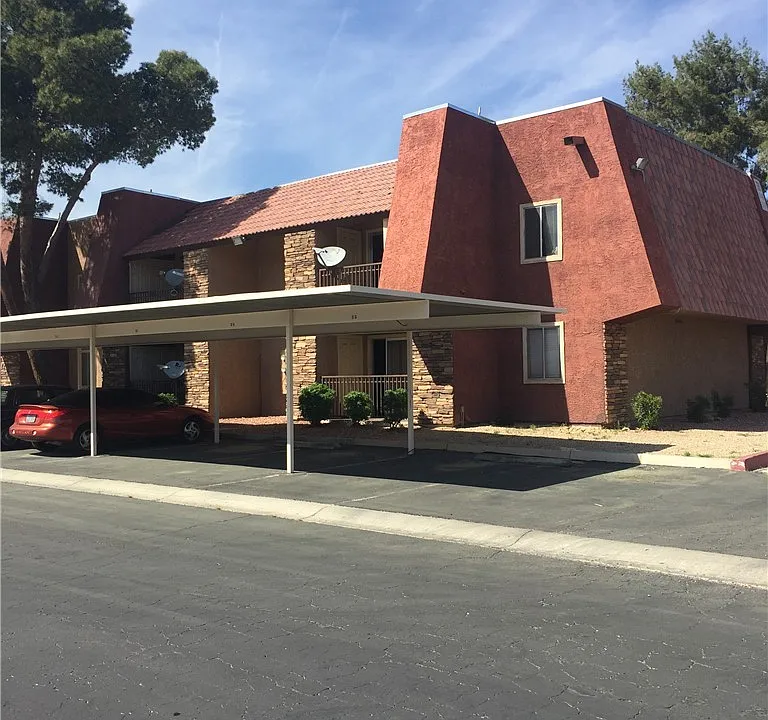 Building Photo 4