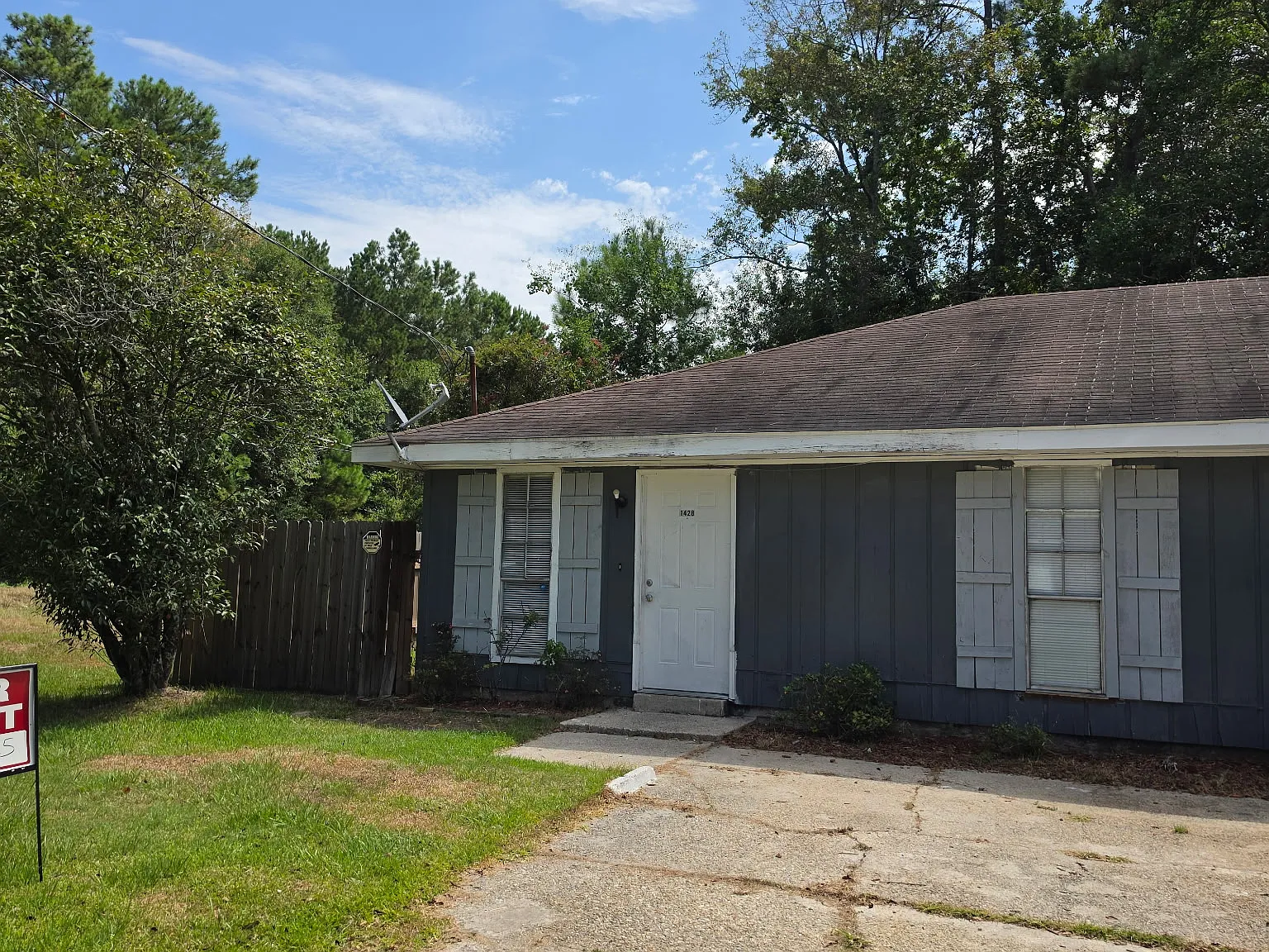 1428 Hickory Street - 1 — Photo 1