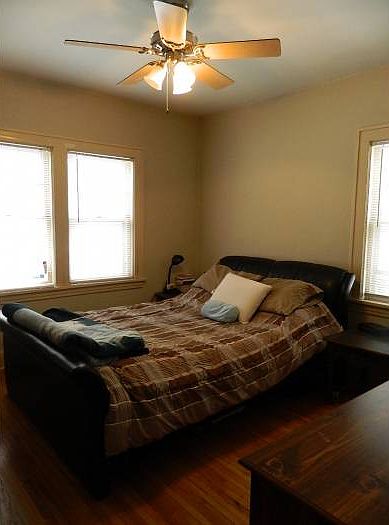 Large Bedroom