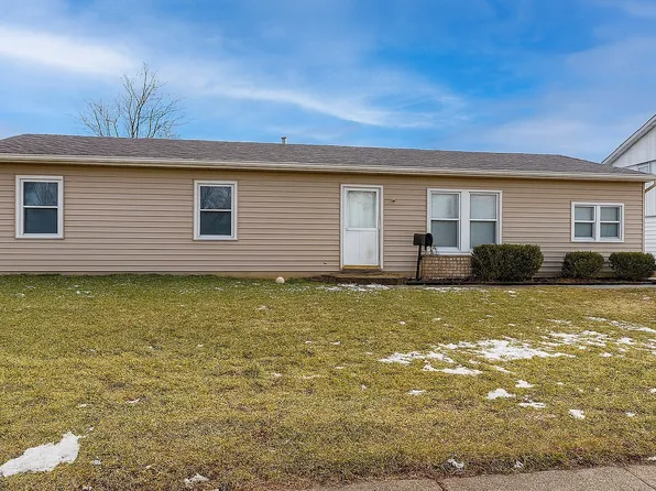 221 Gordon Ave, Romeoville, IL 60446