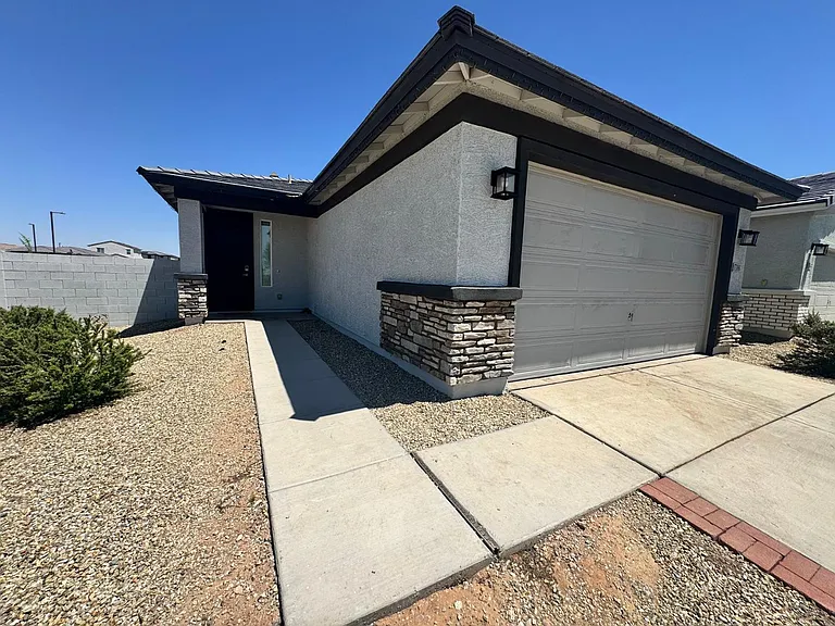 17388 W Country Club Ter — Photo 2