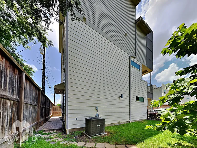 353 Eado Park Cir — Photo 18