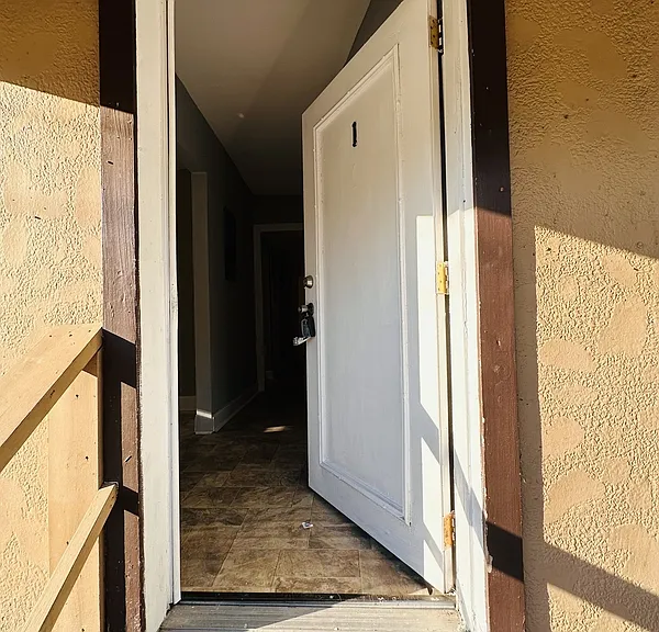 5238 San Juan Ave #1 — Photo 2