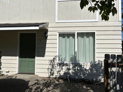 1340 9th St #5, Florence, OR, 97439