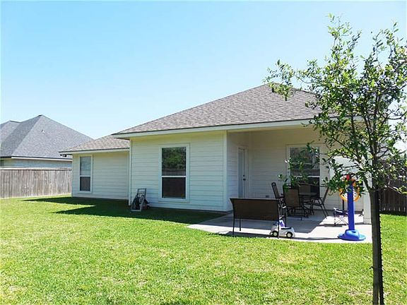 2nd image of 107 Corkwood St