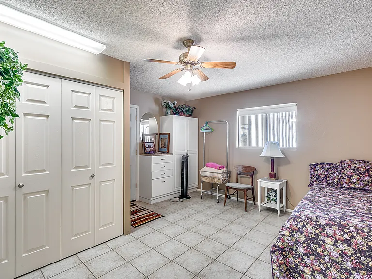 9739 W Desert Hills Dr — Photo 14