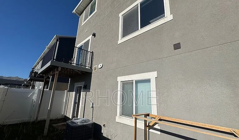 8044 N Clydesdale Dr #4 — Photo 14