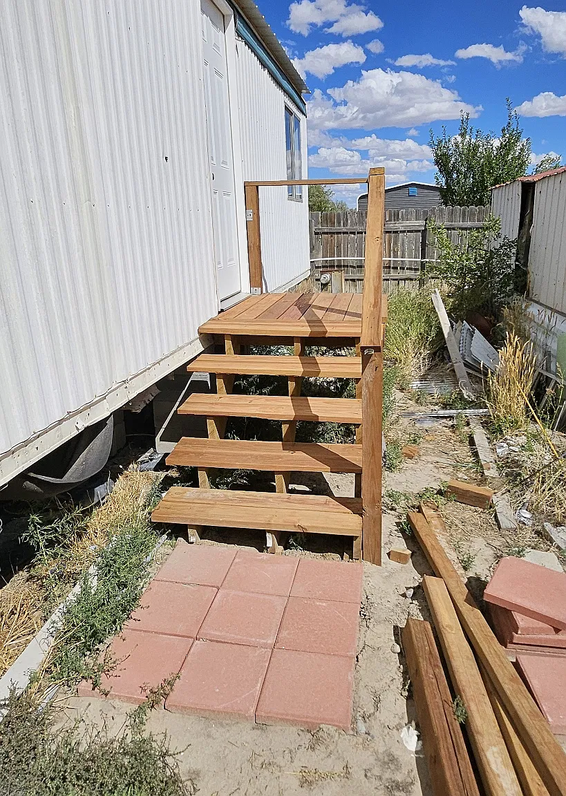 3 bed, $1,250 — Photo 1