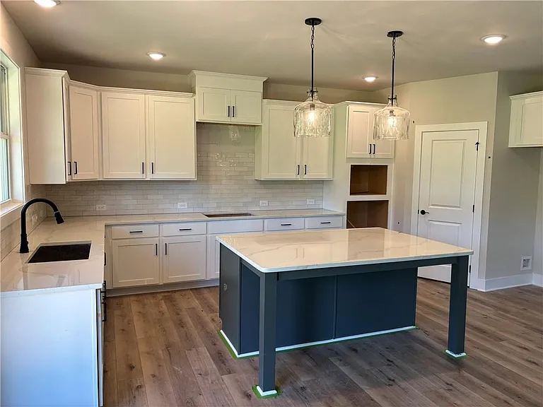 4265 Trinity Oaks Trl — Photo 6