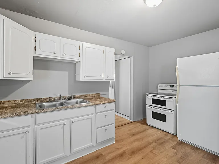 4354 Norwaldo Ave — Photo 7