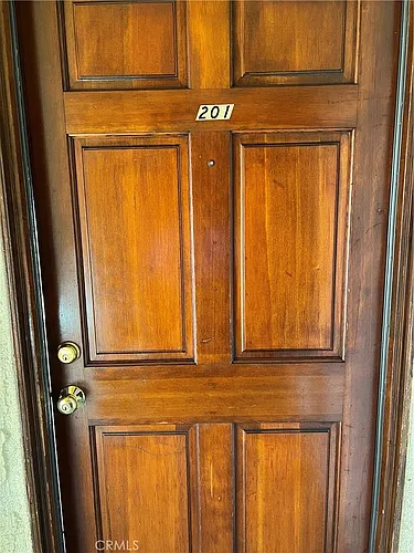 396 W Dryden St #201 Photo 1