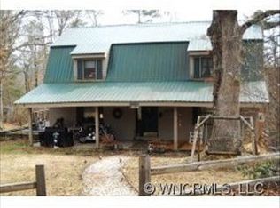 127 Stars Hollow Ln, Weaverville, NC 28787