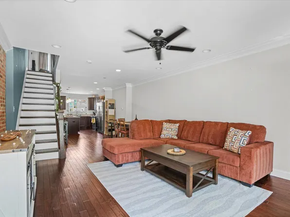 214 S Highland Ave, Baltimore, MD 21224