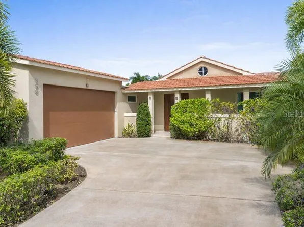 359 Camino De La Pomarrosa, Dorado, PR 00646