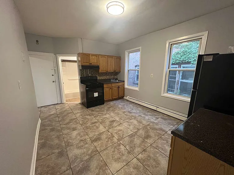 263 Rosa Parks Blvd #4 — Photo 6